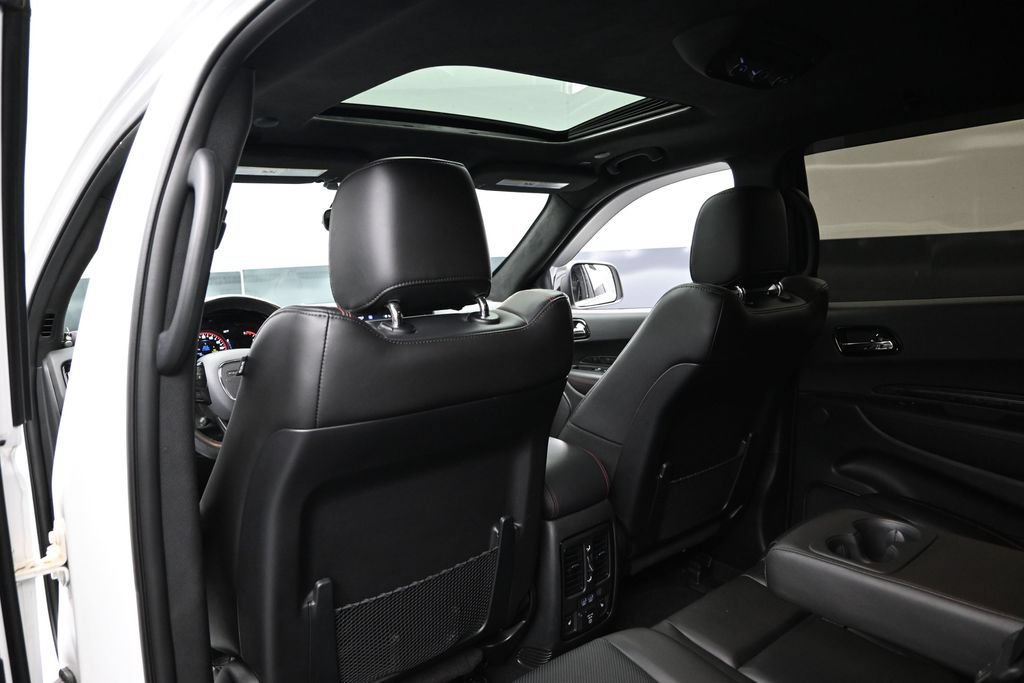 Used 2023 Dodge Durango R/T w/ Tow 'N Go Group AWD/4WD image 22