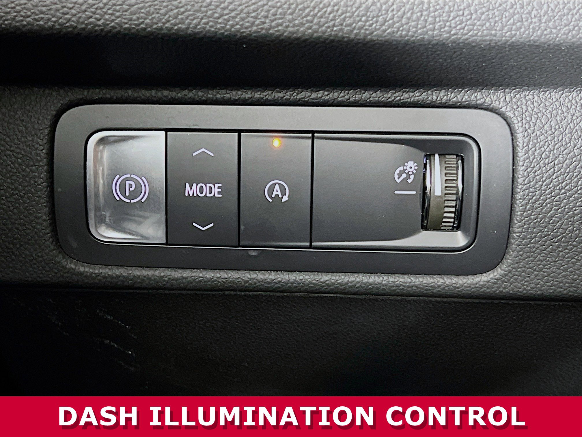 Certified 2025 Chevrolet Traverse LT image 14