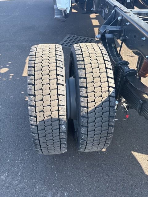 New 2026 Ford F550 4x4 SuperCab Super Duty w/ XL Chrome Package image 9