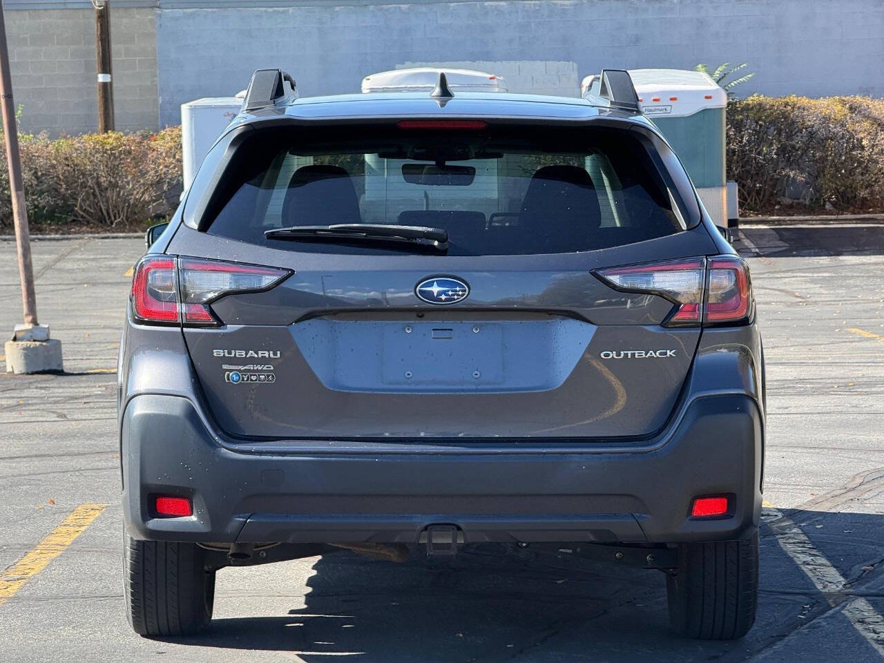 Used 2023 Subaru Outback Premium AWD/4WD image 4