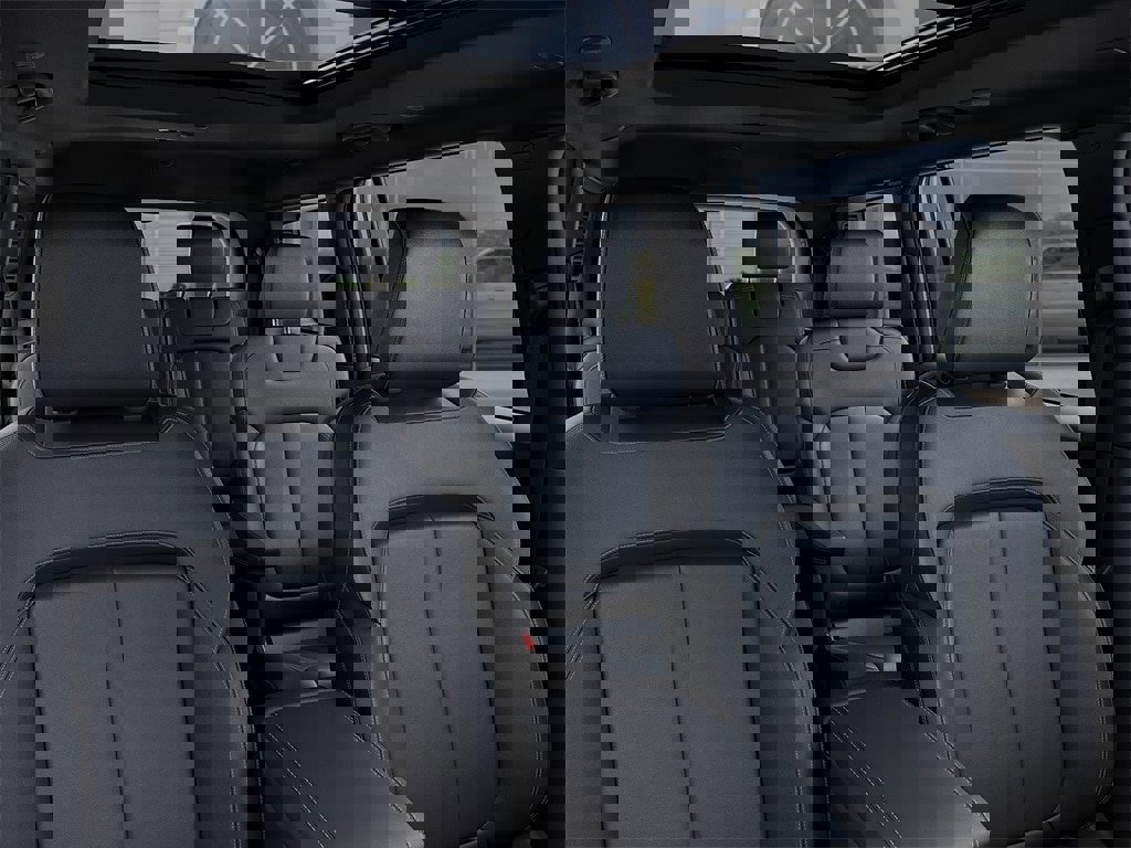 New 2025 Jeep Grand Cherokee L Limited image 26