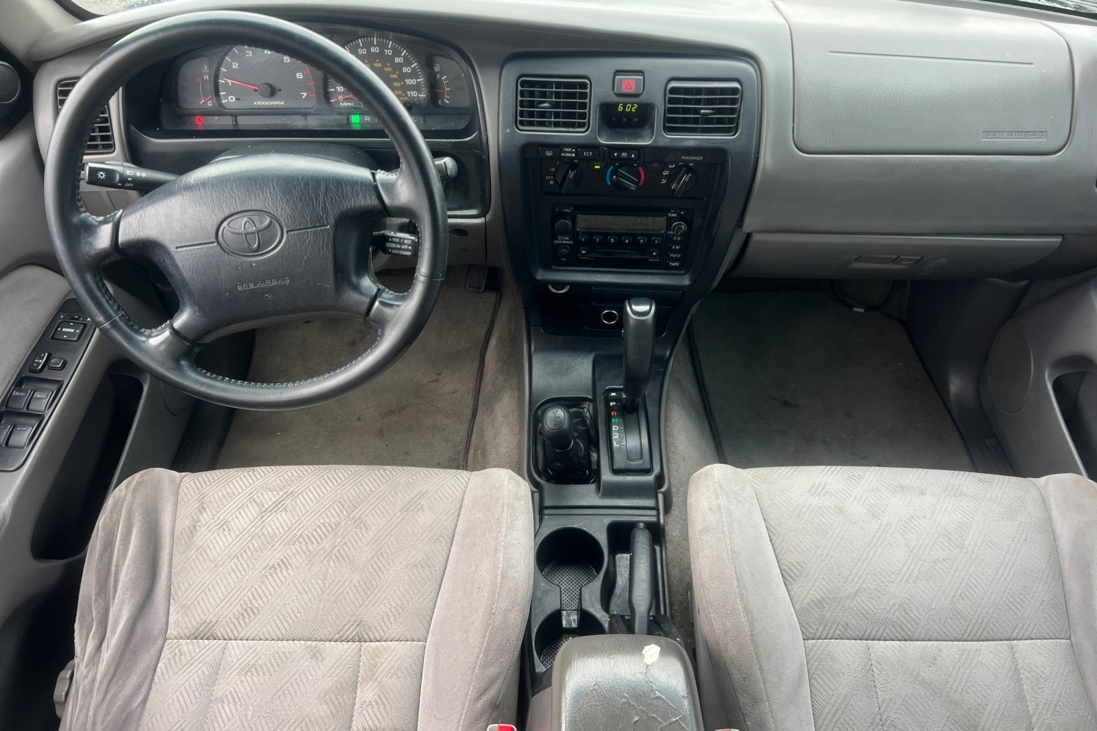 Used 2001 Toyota 4Runner SR5 image 10