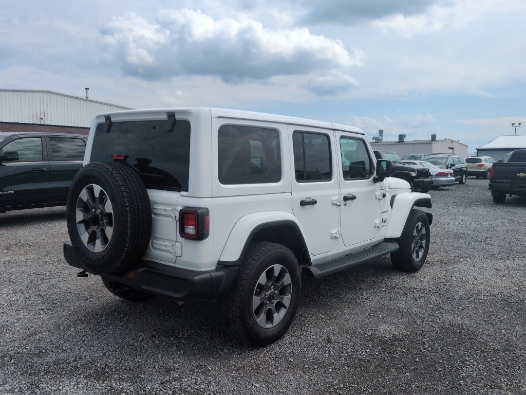 Used 2023 Jeep Wrangler Unlimited Sahara w/ Cold Weather Group AWD/4WD image 5