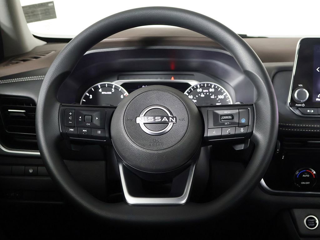 Used 2022 Nissan Rogue SV image 31