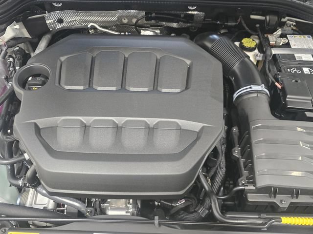 New 2026 Volkswagen Golf AWD/4WD image 8