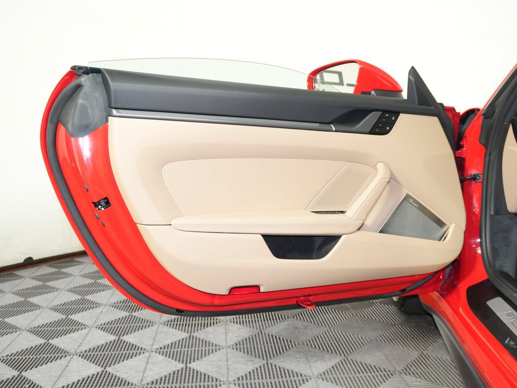 Certified 2024 Porsche 911 Carrera RWD image 21
