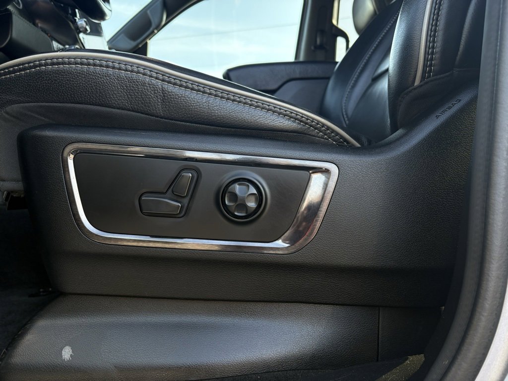 Used 2022 RAM 1500 Limited image 11