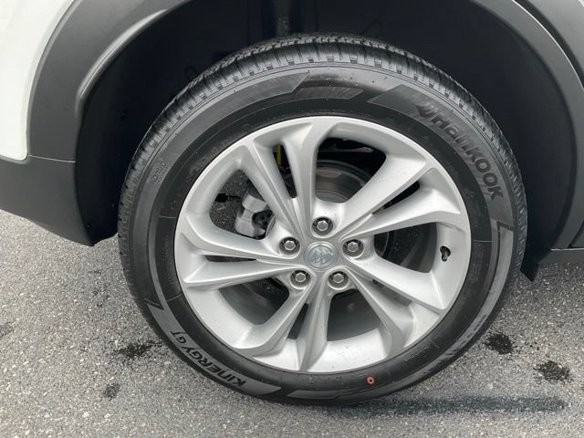 Used 2023 Buick Encore GX Preferred w/ Cold Weather Comfort Package FWD image 18