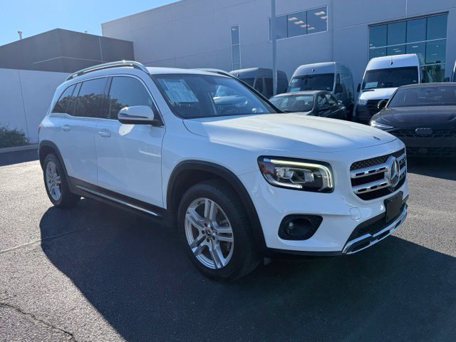 Used 2021 Mercedes-Benz GLB 250 4MATIC image 9