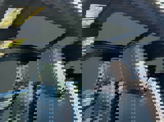 Used 2025 Jaguar F-PACE R-Dynamic S image 15