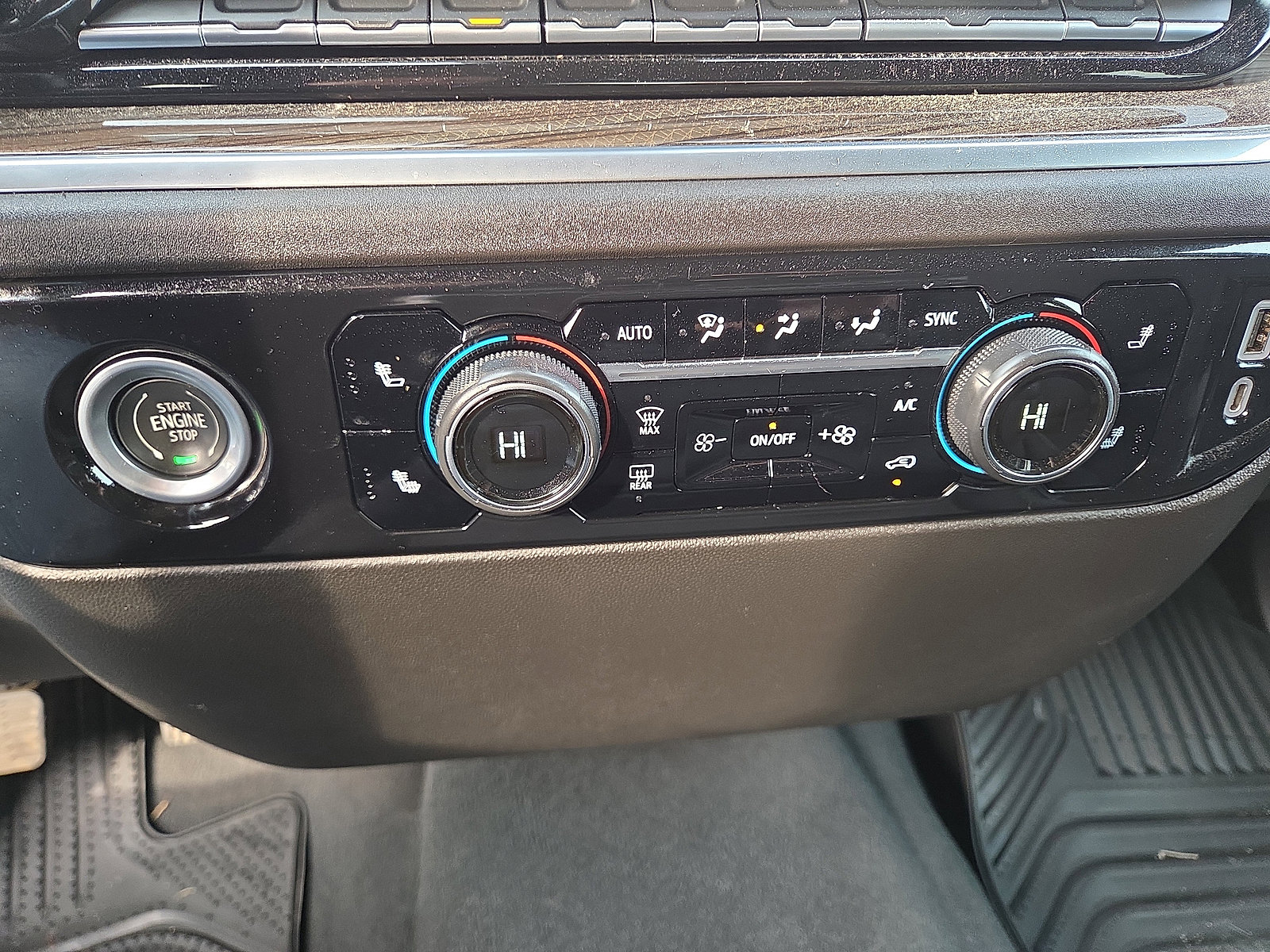 Used 2022 Chevrolet Silverado 1500 LT image 27