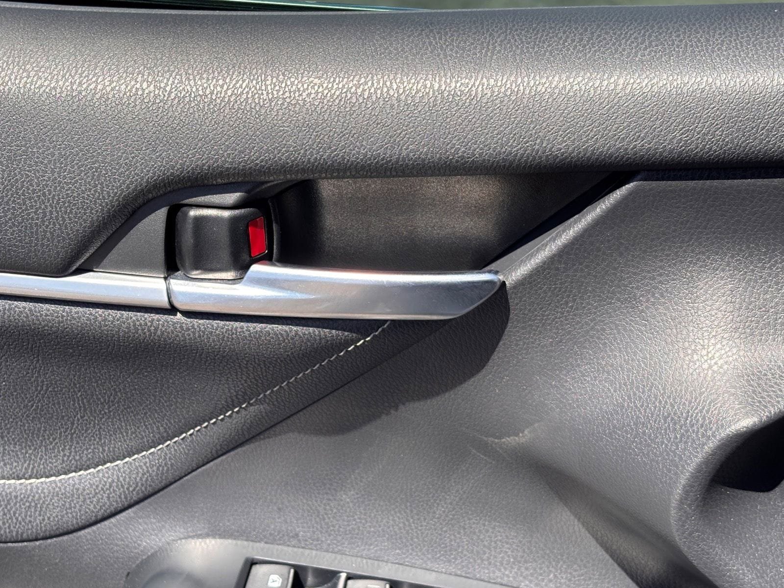 Used 2018 Toyota Camry XSE FWD image 20