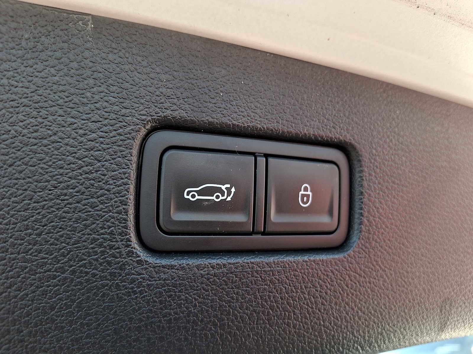 Used 2023 Genesis GV80 3.5T w/ Advanced Package image 28