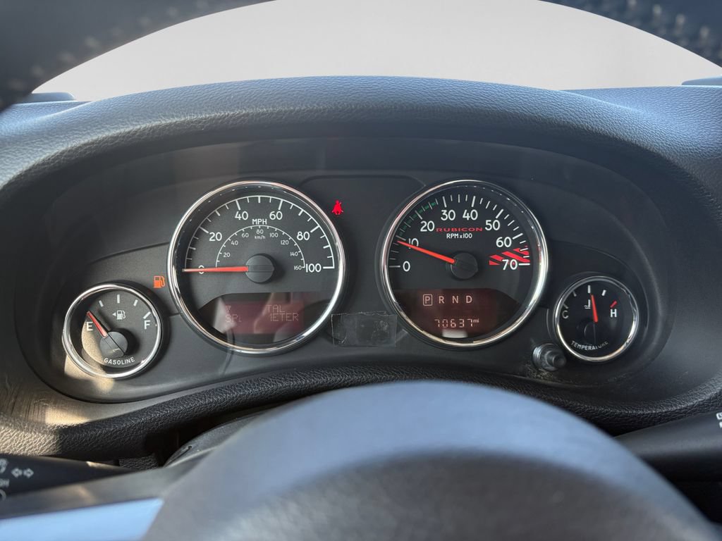 Used 2016 Jeep Wrangler Unlimited Rubicon AWD/4WD image 13