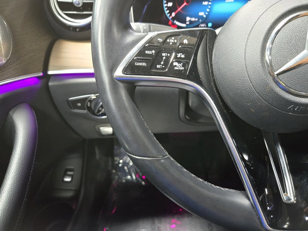 Used 2022 Mercedes-Benz E 350 4MATIC Sedan image 16