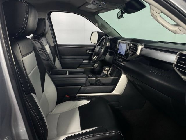 Used 2022 Toyota Tundra SR5 AWD/4WD image 15