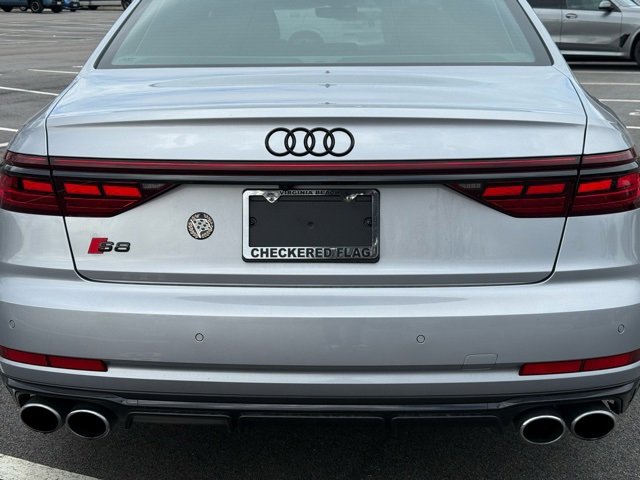 Used 2025 Audi S8 image 10