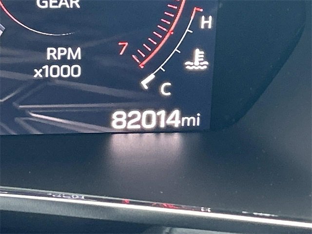 Used 2024 GMC Canyon Elevation image 28