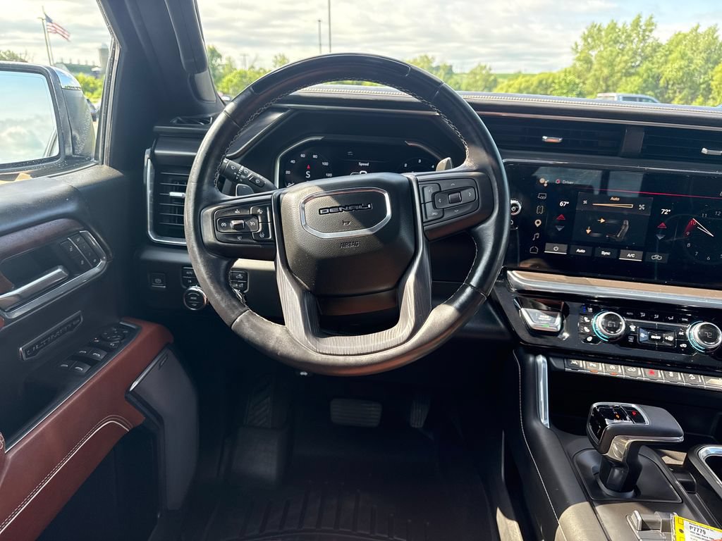 Certified 2023 GMC Sierra 1500 Denali Ultimate AWD/4WD image 12