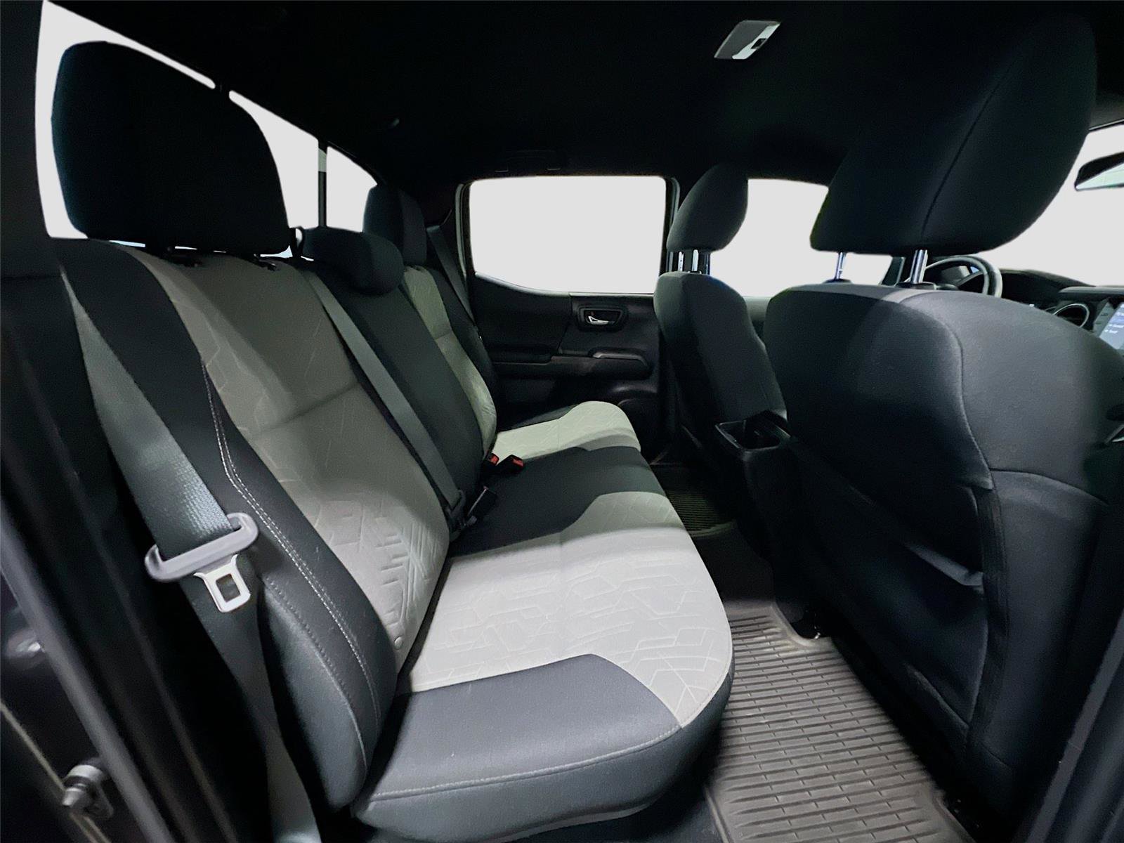 Used 2023 Toyota Tacoma TRD Sport image 27