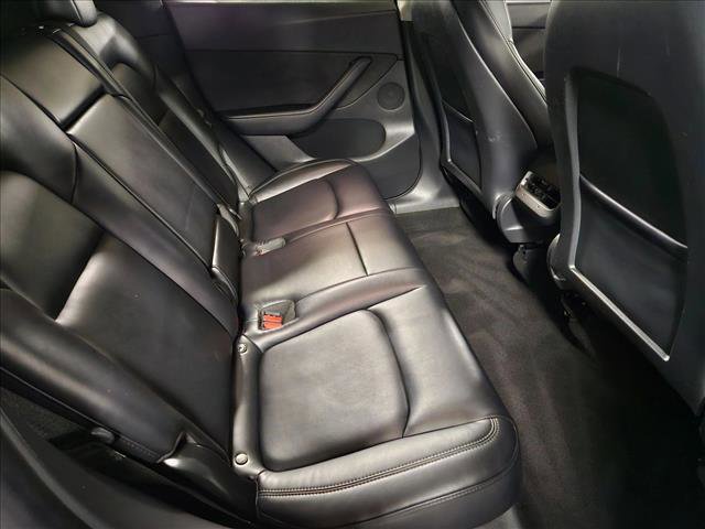 Used 2021 Tesla Model Y Long Range AWD/4WD image 19