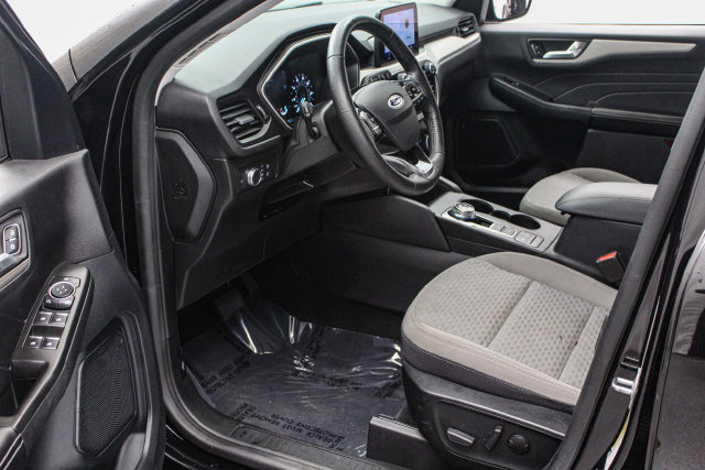 Certified 2021 Ford Escape SE w/ SE Sport Appearance Package AWD/4WD image 10