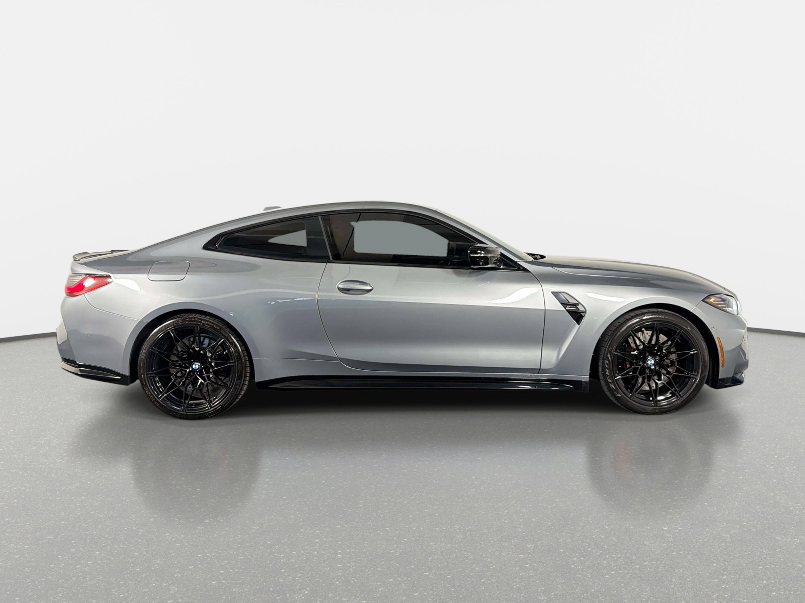 Used 2024 BMW M4 xDrive Competition w/ Executive Package AWD/4WD image 2