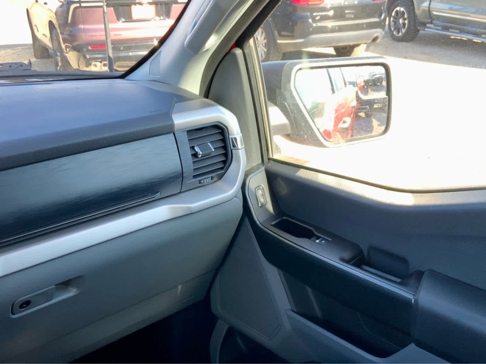 Used 2021 Ford F150 XL w/ Trailer Tow Package image 35