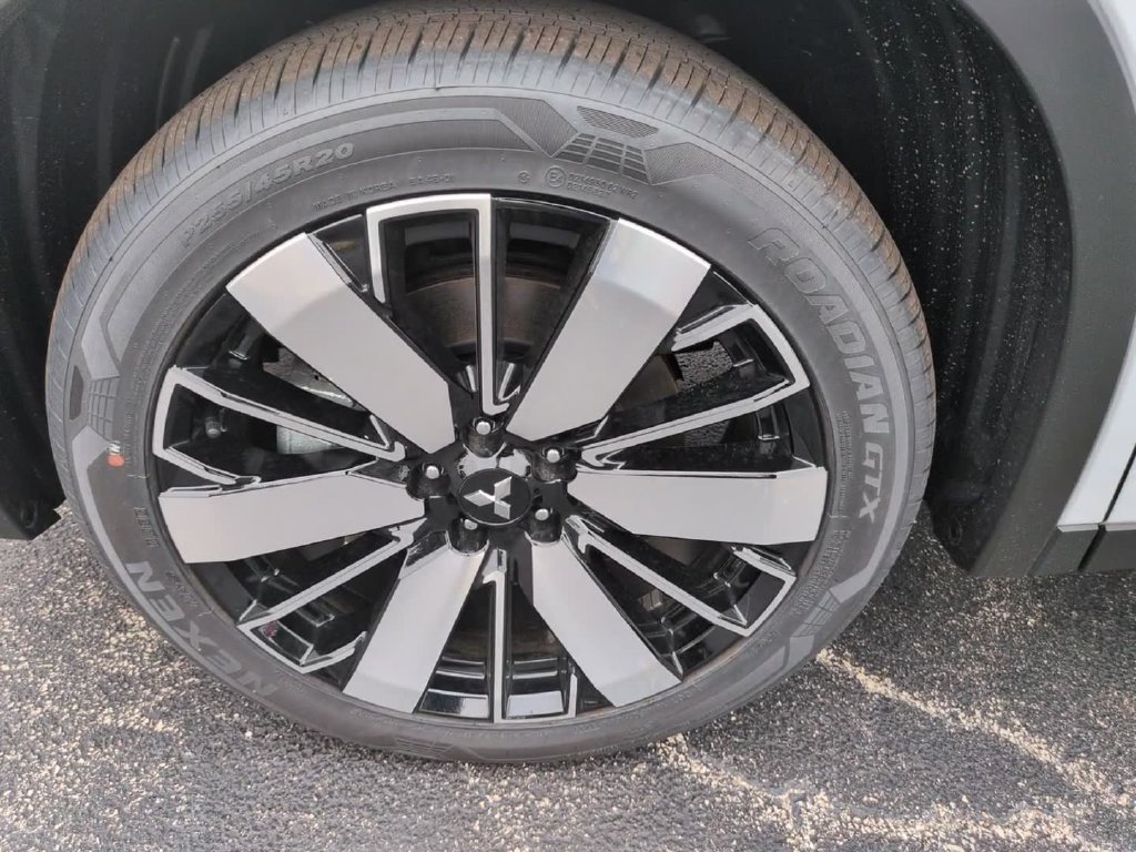 New 2026 Mitsubishi Outlander SE AWD/4WD image 13