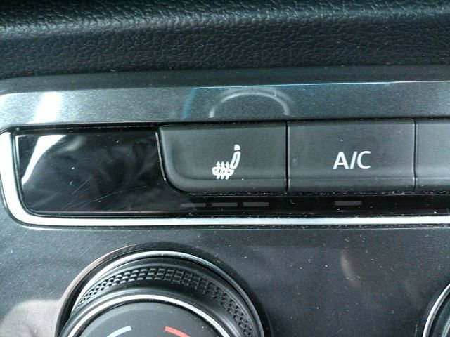 Used 2023 Volkswagen Tiguan S image 20