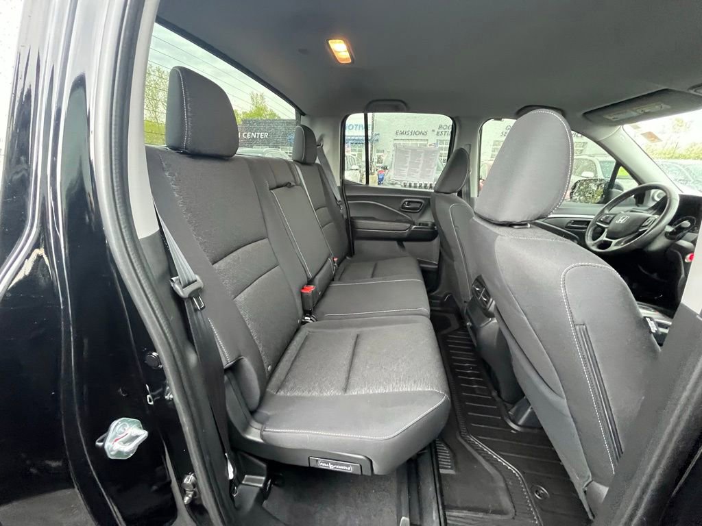 Used 2025 Honda Ridgeline Sport image 26