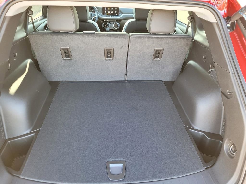 New 2026 Chevrolet Blazer LT w/ Midnight/Sport Edition image 7