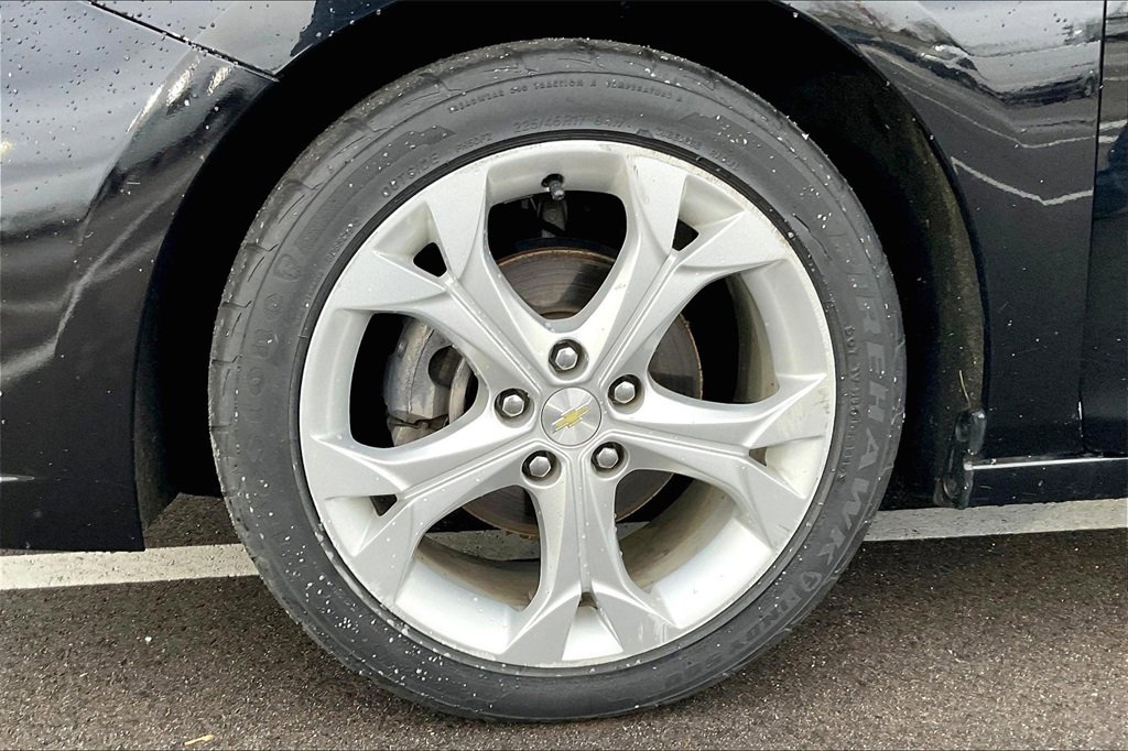 Used 2017 Chevrolet Cruze Premier image 8