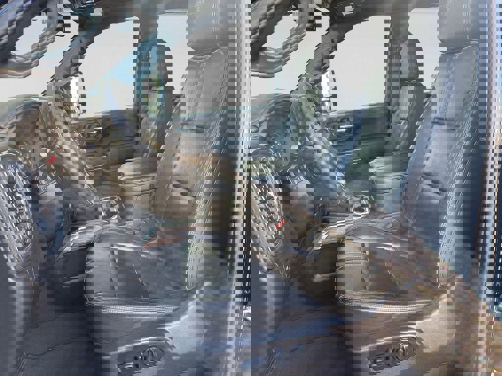 Used 2023 Chevrolet Silverado 2500 High Country w/ Z71 Off-Road Package image 10