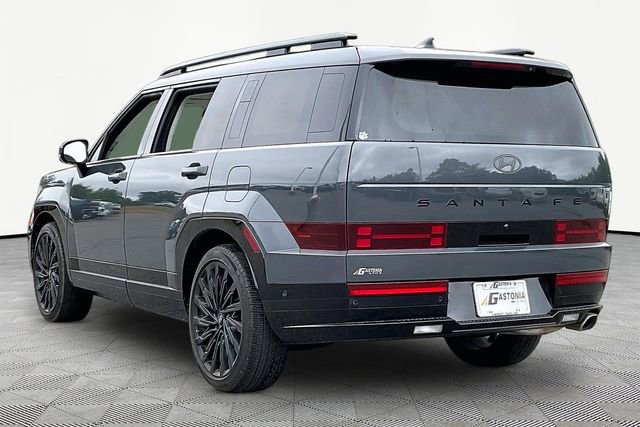 Used 2025 Hyundai Santa Fe Calligraphy FWD image 4