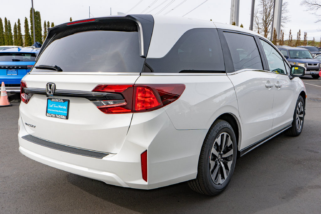 New 2027 Honda Odyssey EX-L image 6