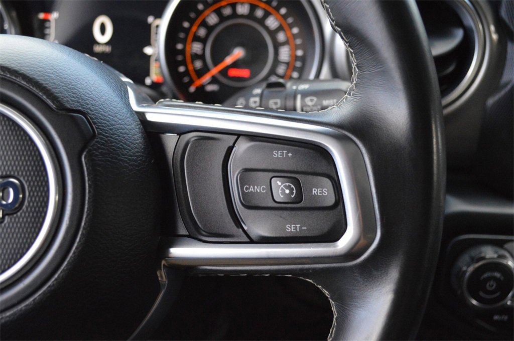 Used 2020 Jeep Wrangler Unlimited Sahara image 19