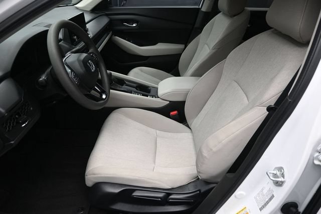 Used 2025 Honda Accord LX image 18