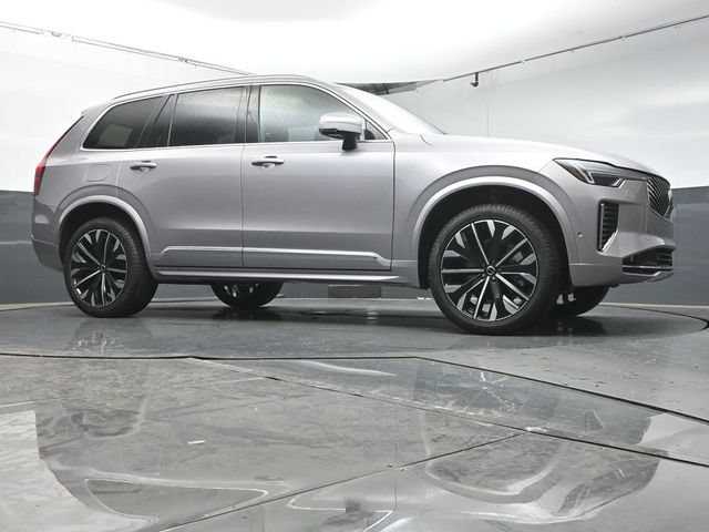 Used 2026 Volvo XC90 B6 Plus w/ Protection Package AWD/4WD image 36