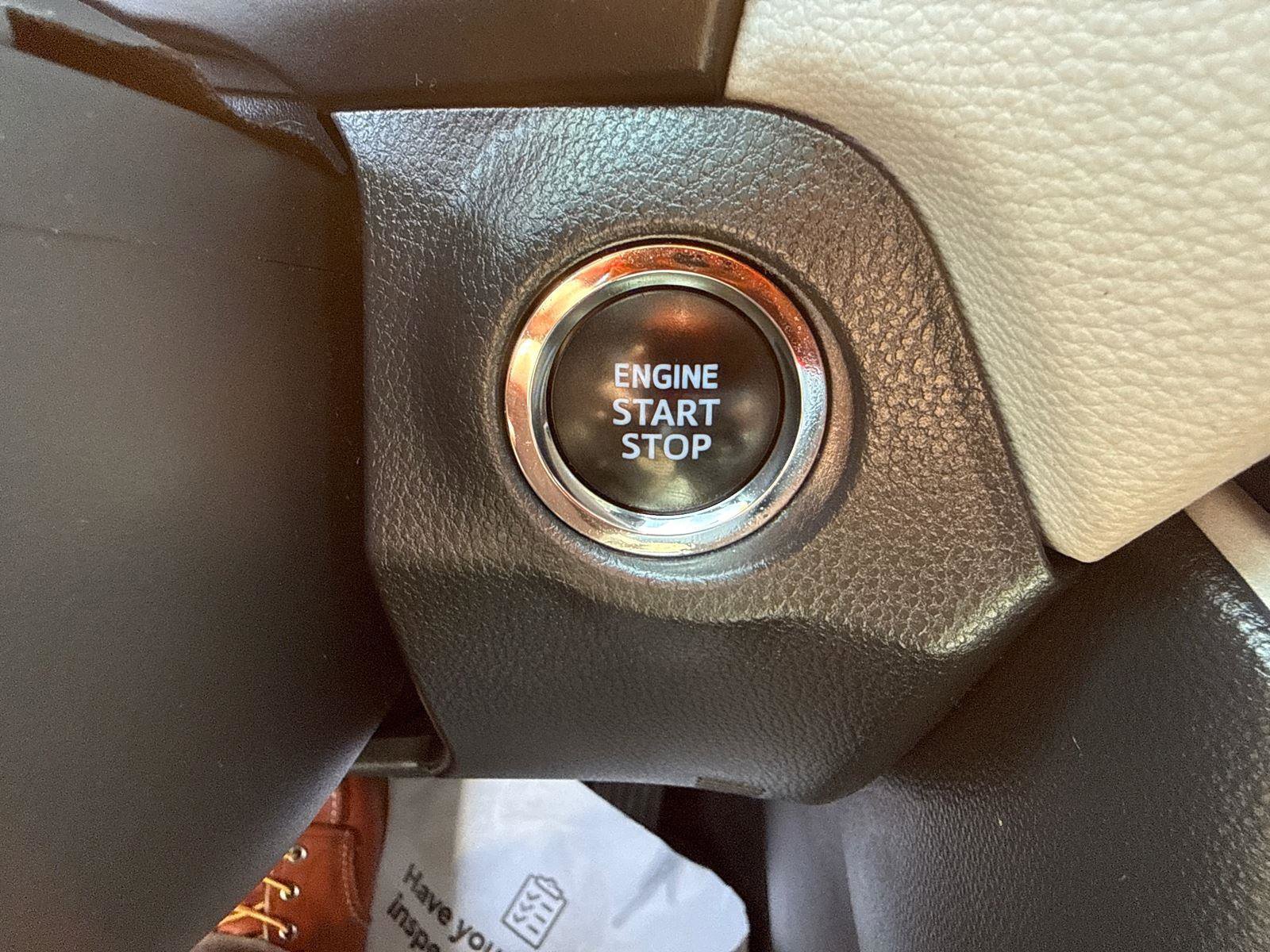 Used 2022 Toyota RAV4 Limited w/ Limited Grade Weather Package AWD/4WD image 17