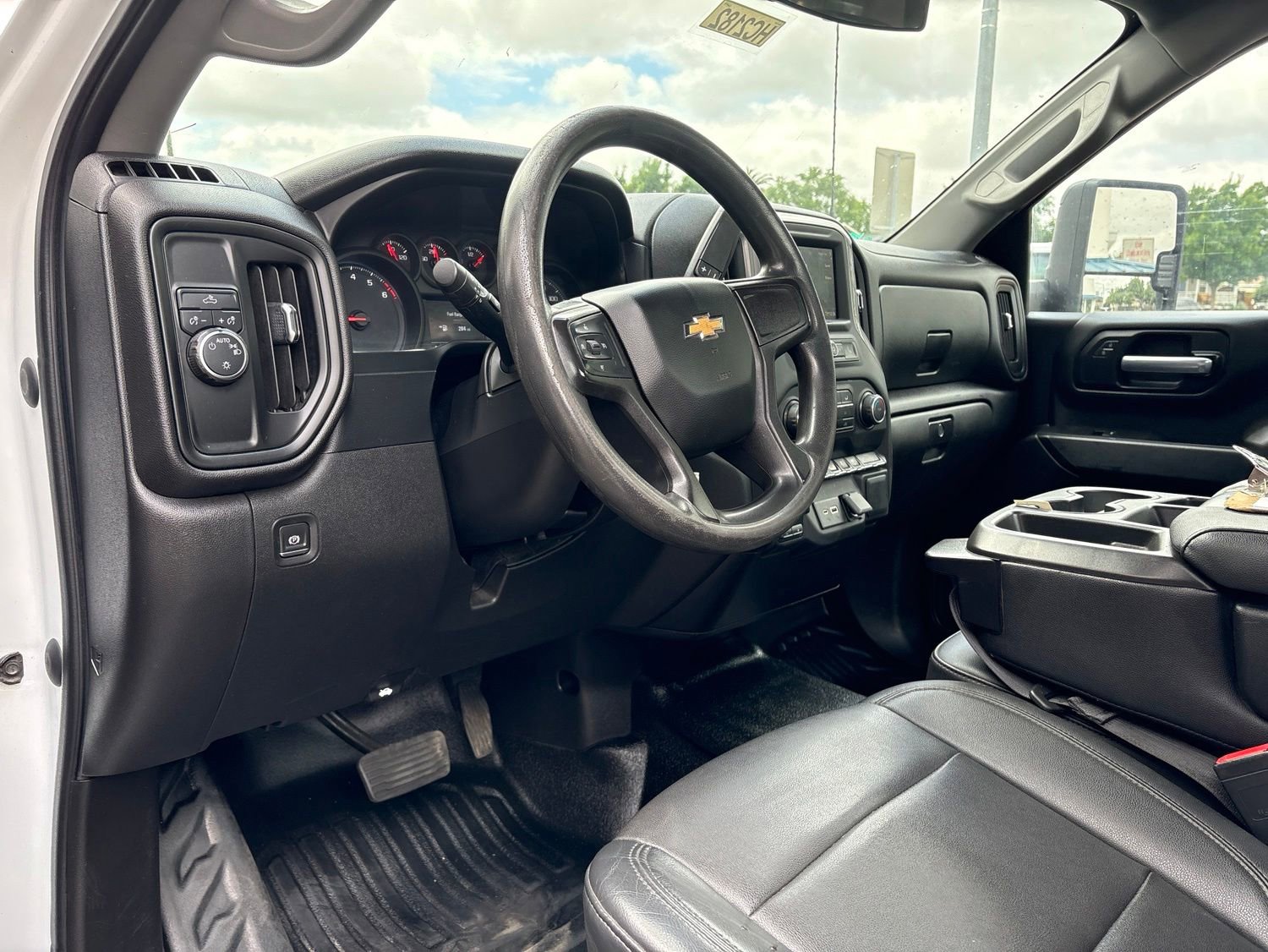 Used 2021 Chevrolet Silverado 2500 W/T w/ WT Fleet Convenience Package RWD image 5