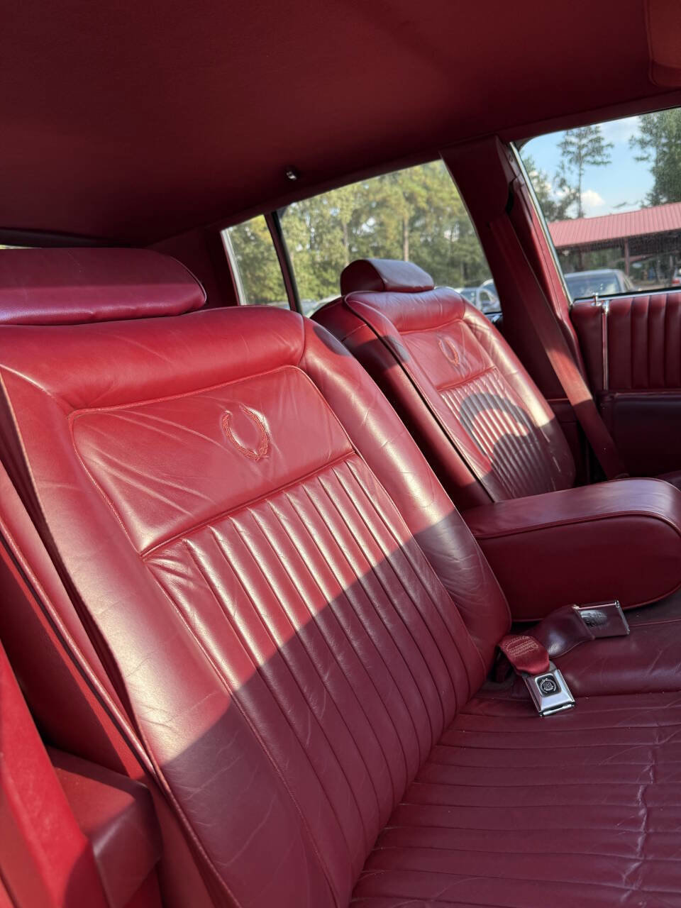 Used 1989 Cadillac Brougham image 26