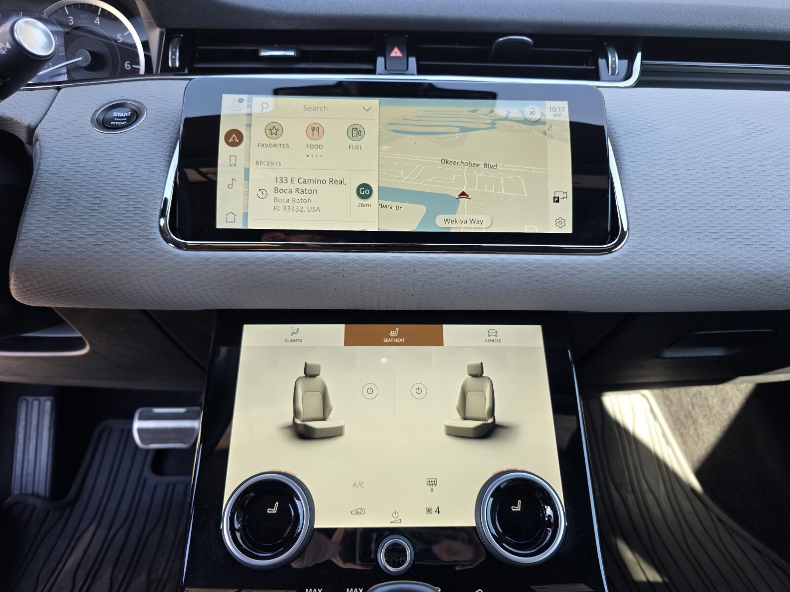 Used 2023 Land Rover Range Rover Evoque R-Dynamic S image 18