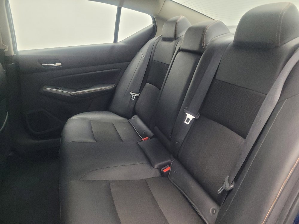 Used 2020 Nissan Altima 2.5 SR w/ Premium Package image 18