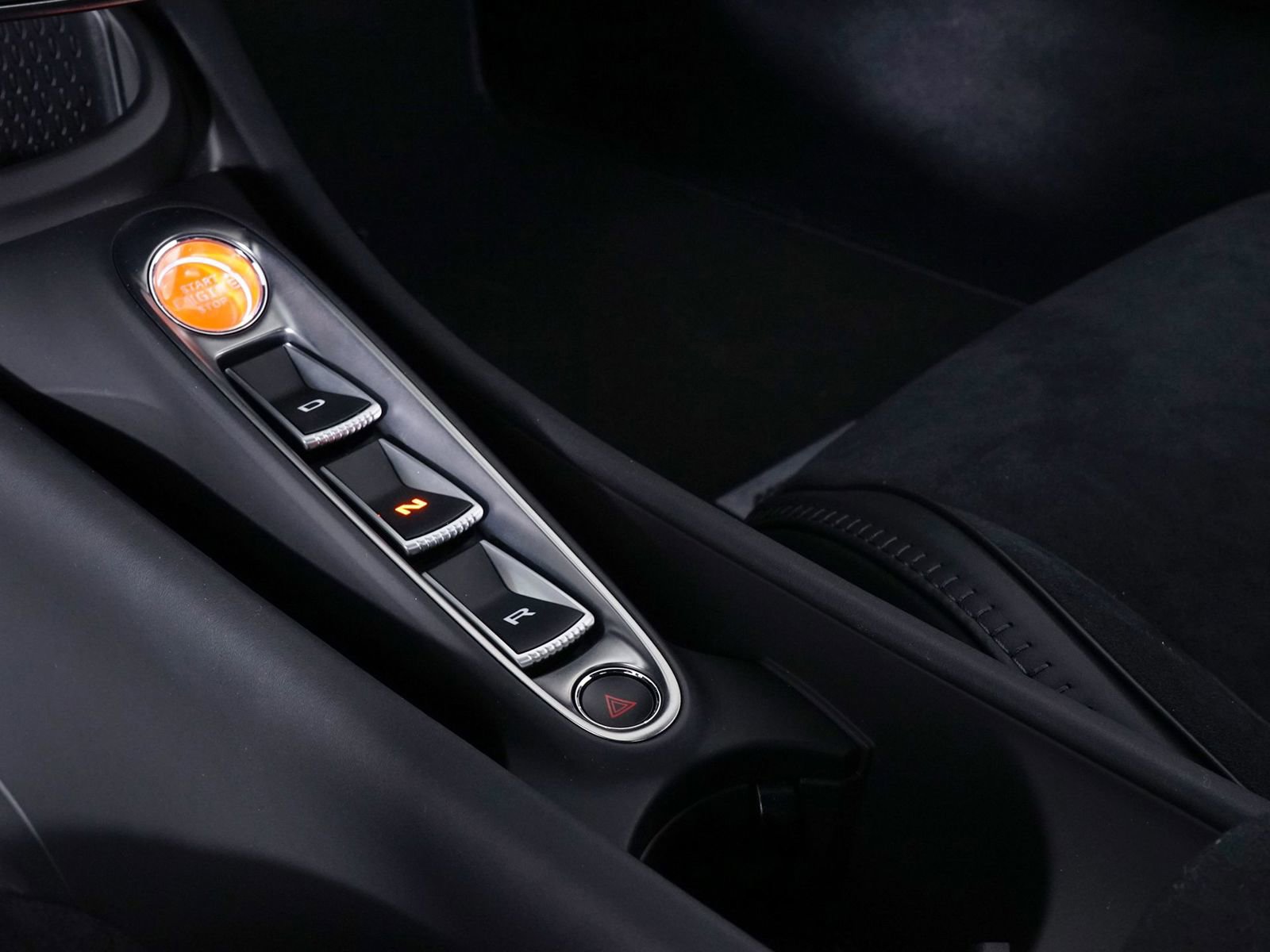 New 2026 McLaren Artura image 13