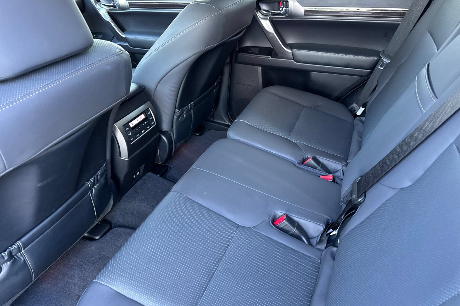 Certified 2023 Lexus GX 460 Premium w/ Premium Package AWD/4WD image 14
