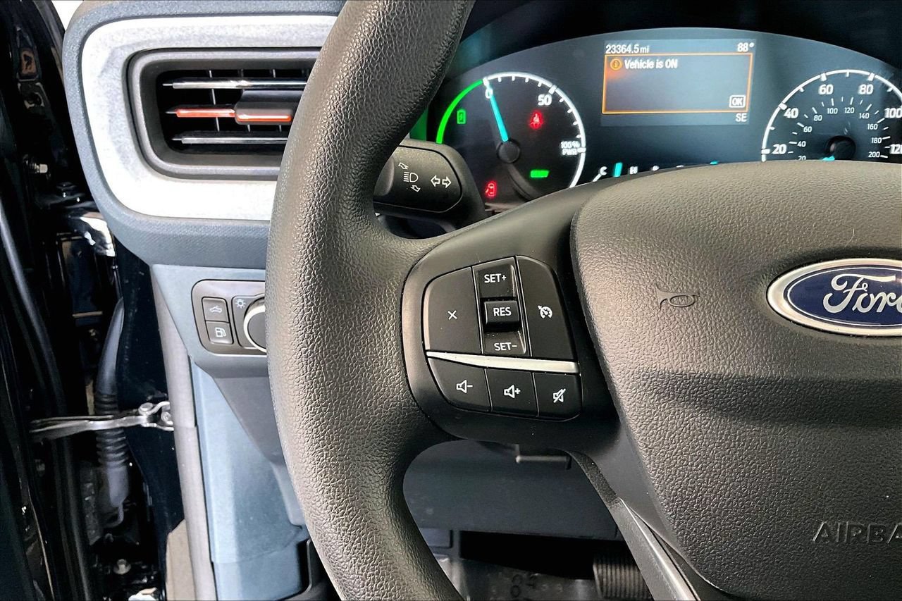 Used 2023 Ford Maverick XLT FWD image 21