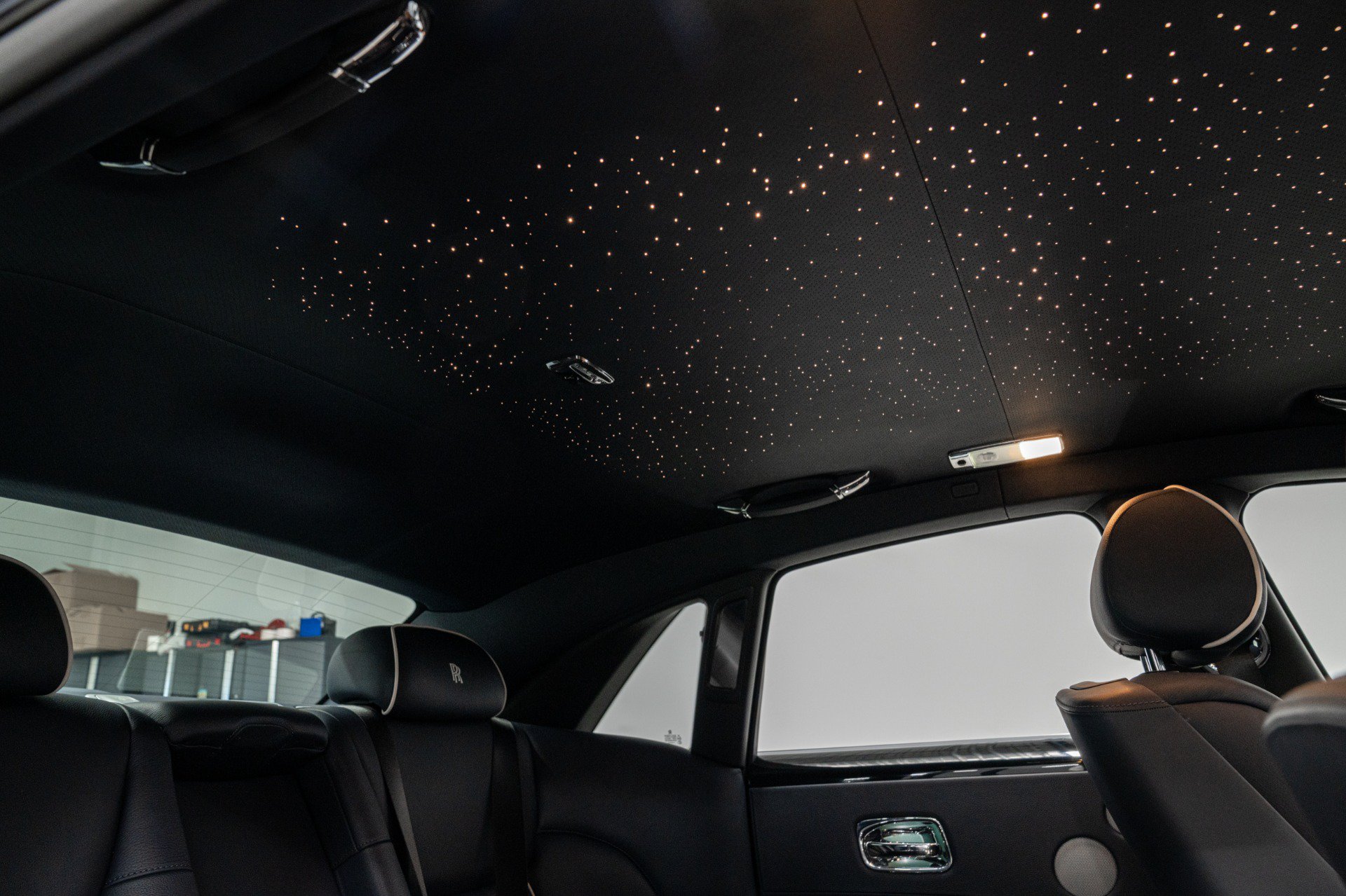 Used 2020 Rolls-Royce Ghost RWD image 30