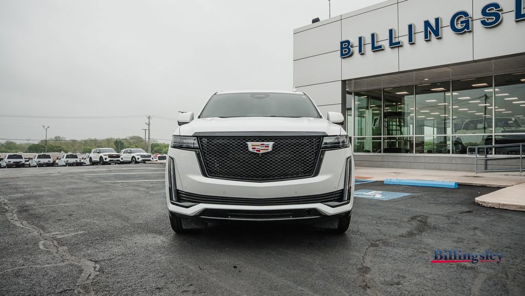 Used 2023 Cadillac Escalade Sport AWD/4WD image 4