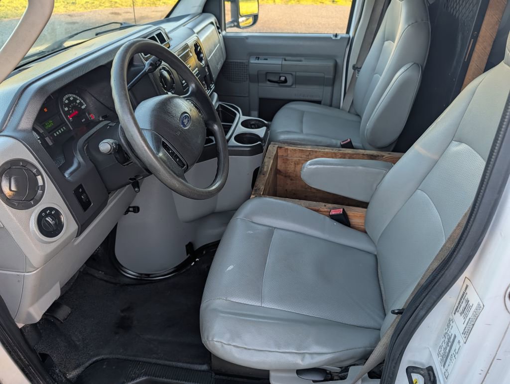 Used 2012 Ford E-350 and Econoline 350 Extended Super Duty w/ Commercial Cargo Van Pkg RWD image 13